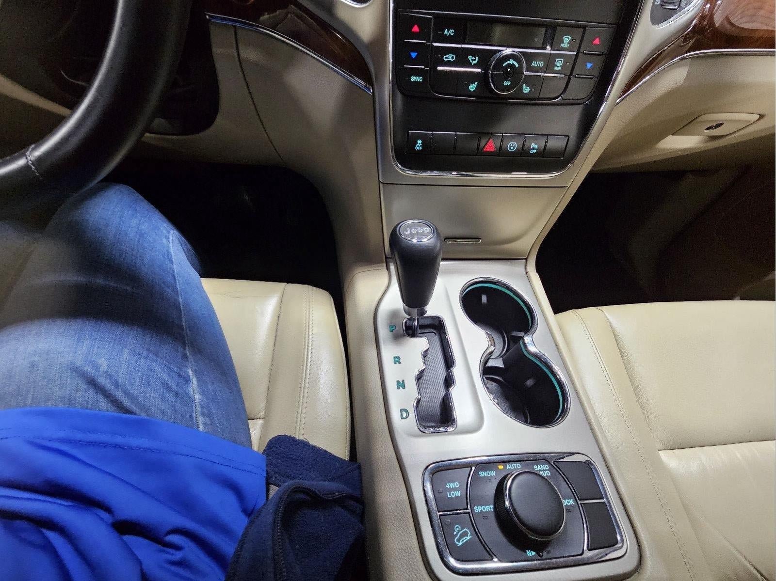 Used 2013 Jeep Grand Cherokee Limited AWD/4WD image 17