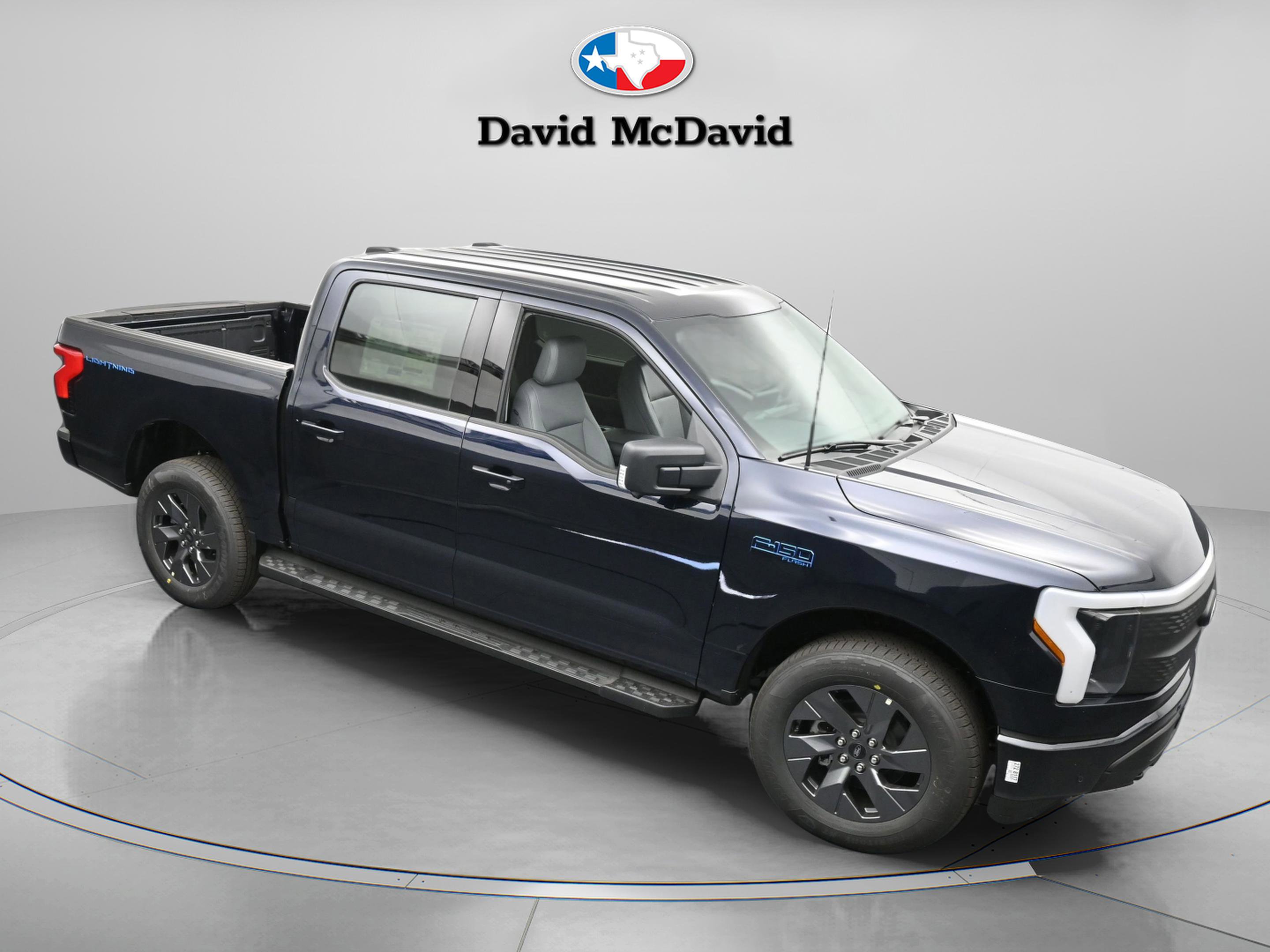 New 2025 Ford F150 Lightning Flash image 24