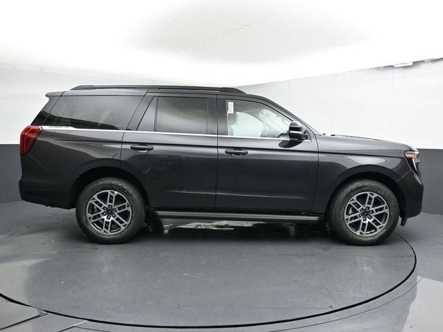 New 2025 Ford Expedition Active AWD/4WD image 14