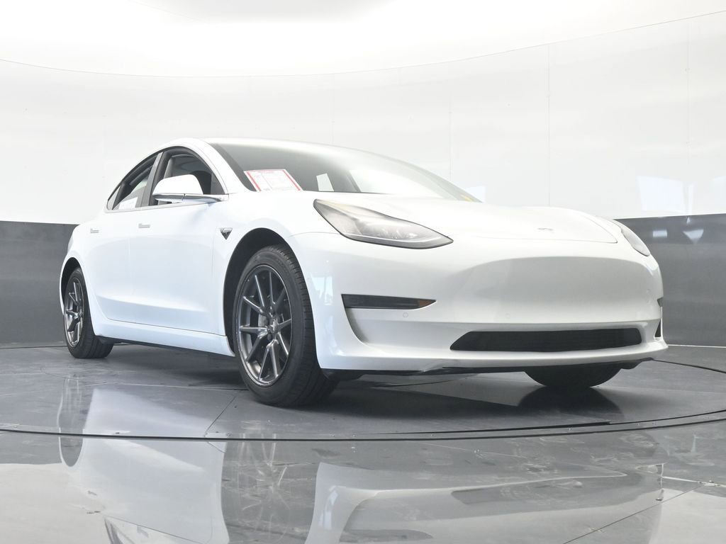 Used 2019 Tesla Model 3 Standard Range Plus image 61