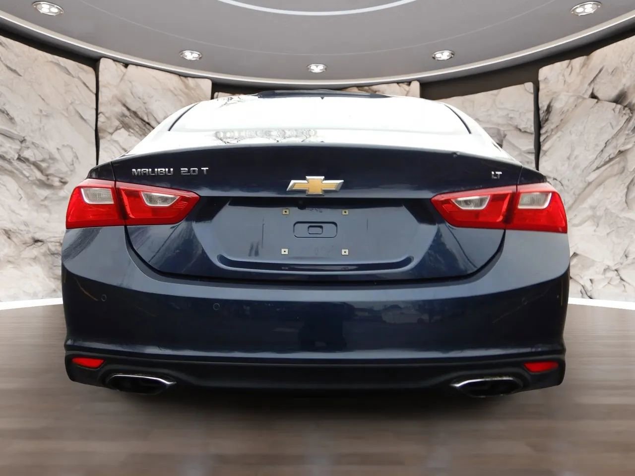 Used 2016 Chevrolet Malibu LT image 6