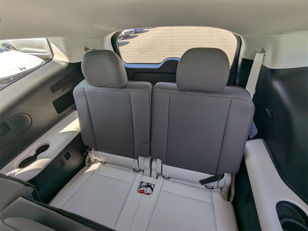 New 2026 Hyundai Ioniq 9 SEL image 19
