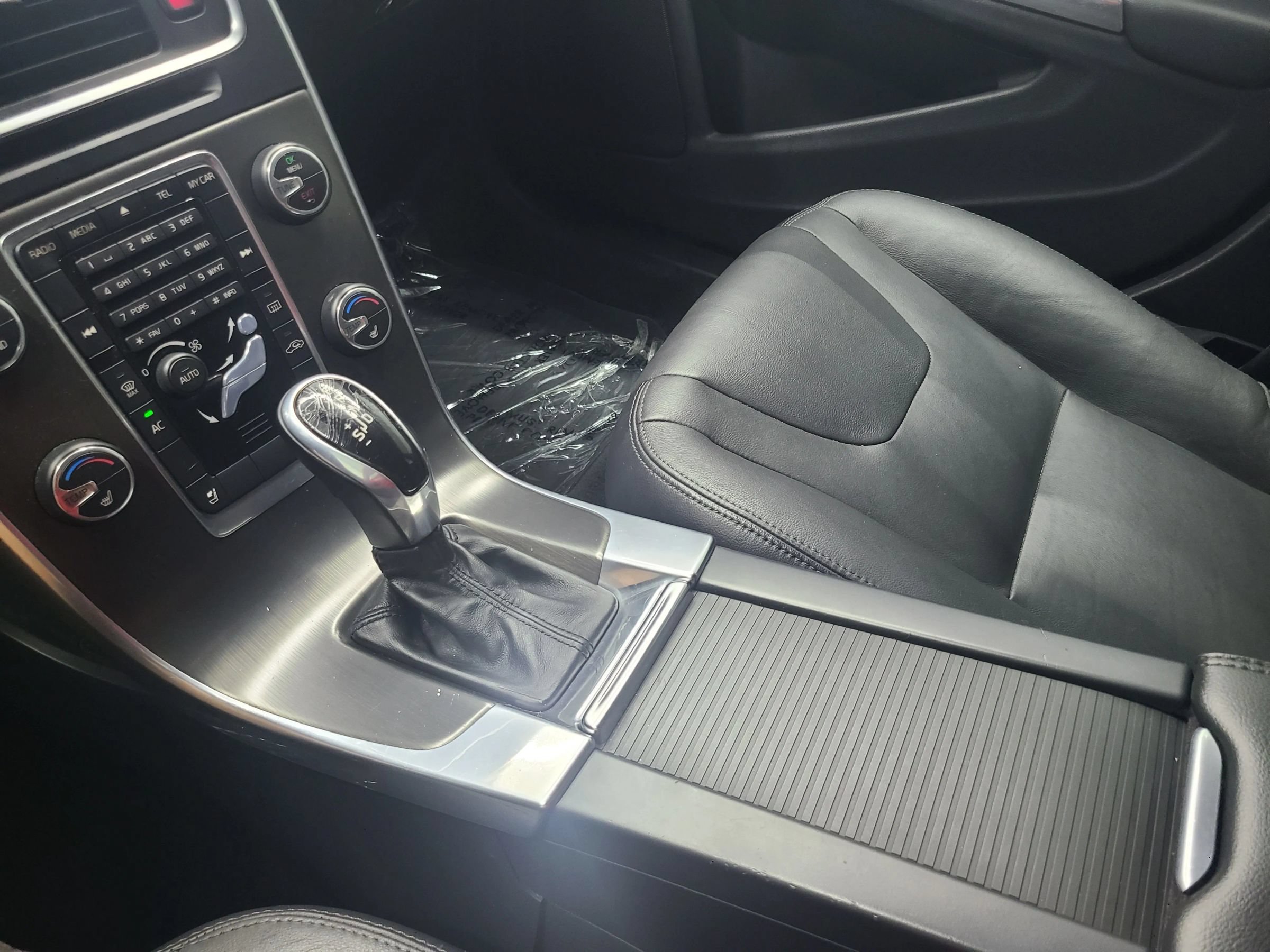 Used 2015 Volvo V60 T5 Premier AWD/4WD image 26
