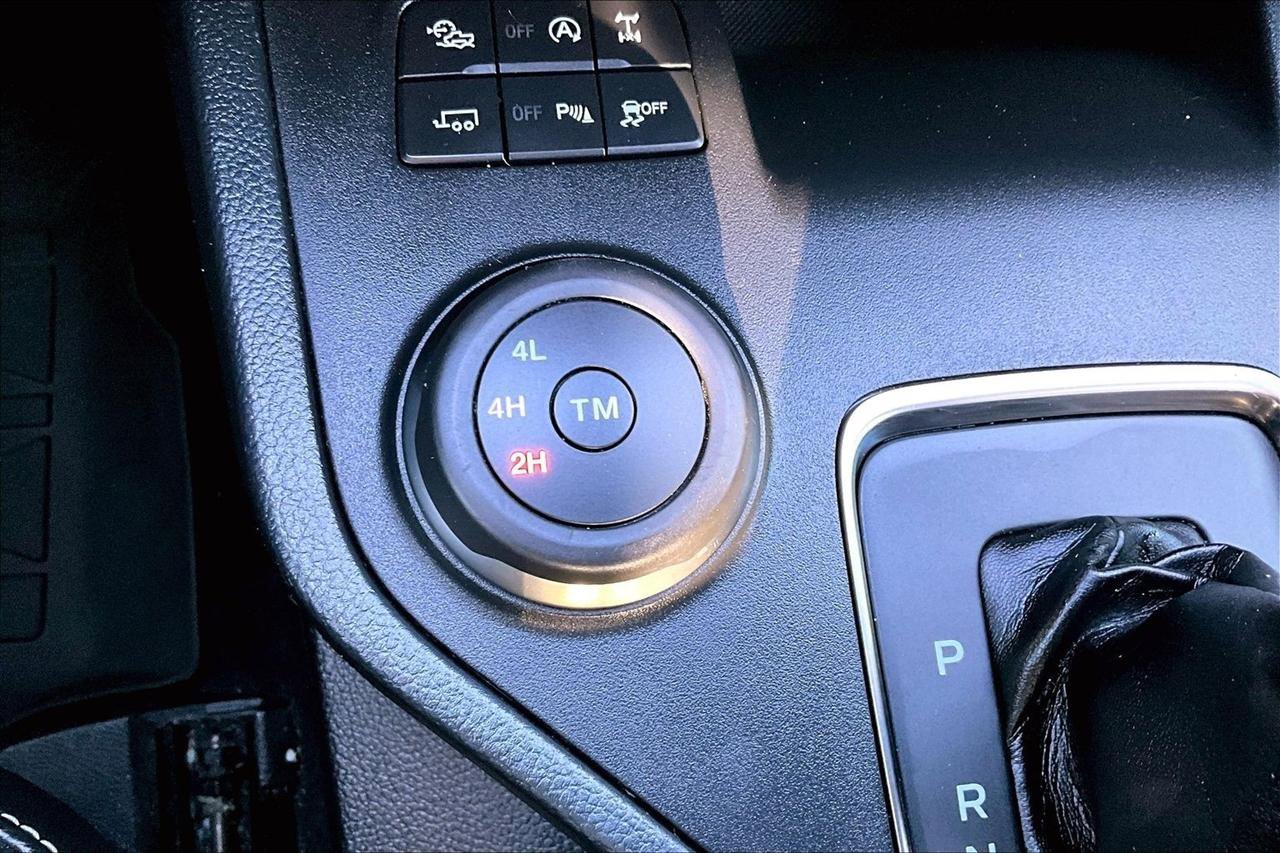 Used 2022 Ford Ranger Lariat w/ Tremor Off-Road Package image 34