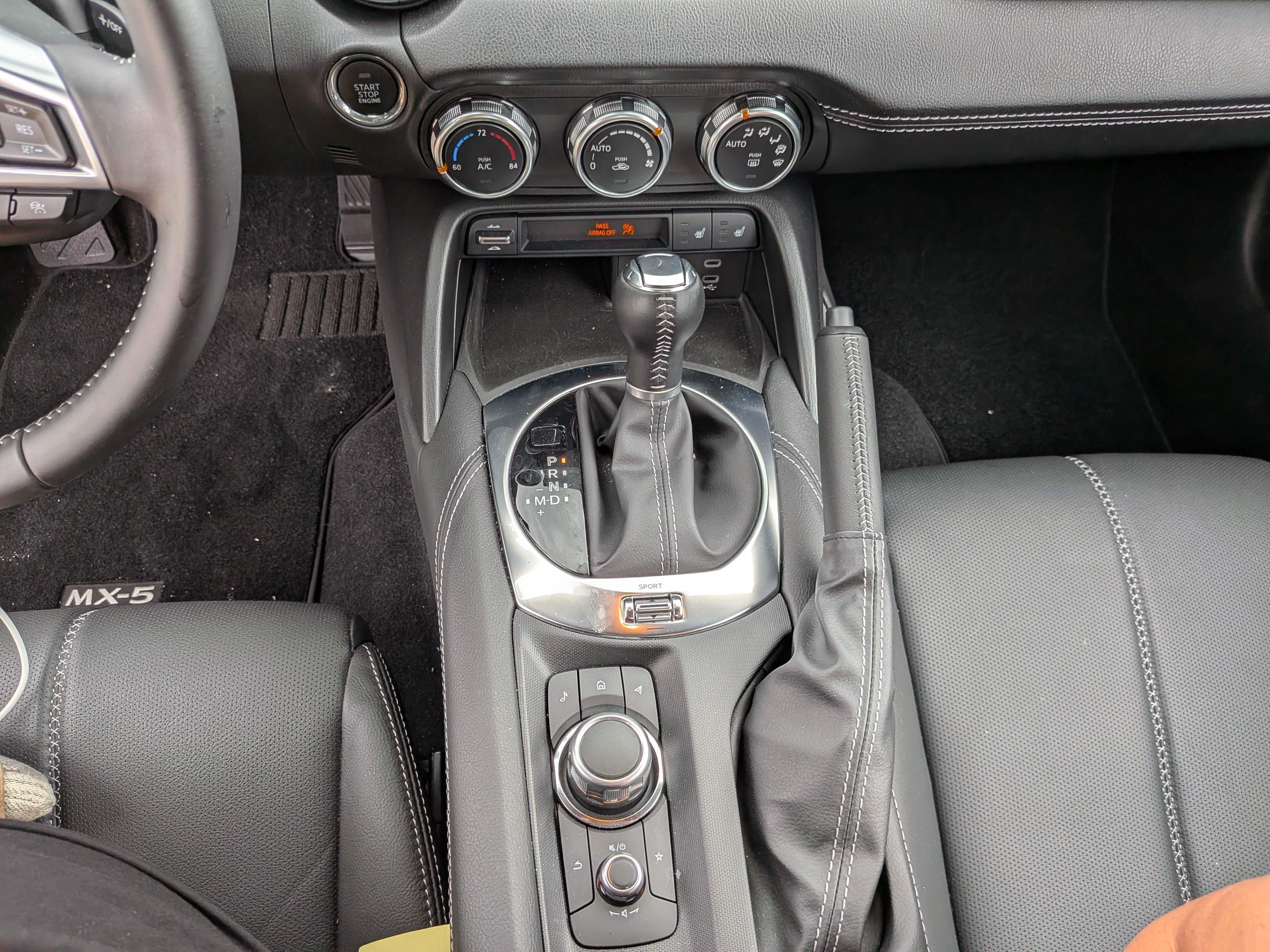 Used 2024 MAZDA MX-5 Miata RF Grand Touring RWD image 14