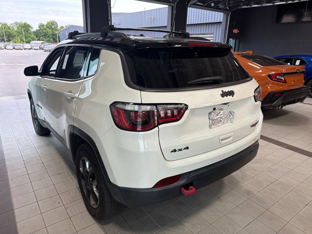 Used 2018 Jeep Compass Trailhawk AWD/4WD image 6