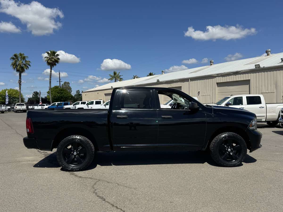 Used 2014 RAM 1500 Express w/ Black Ram 1500 Express Group AWD/4WD image 10