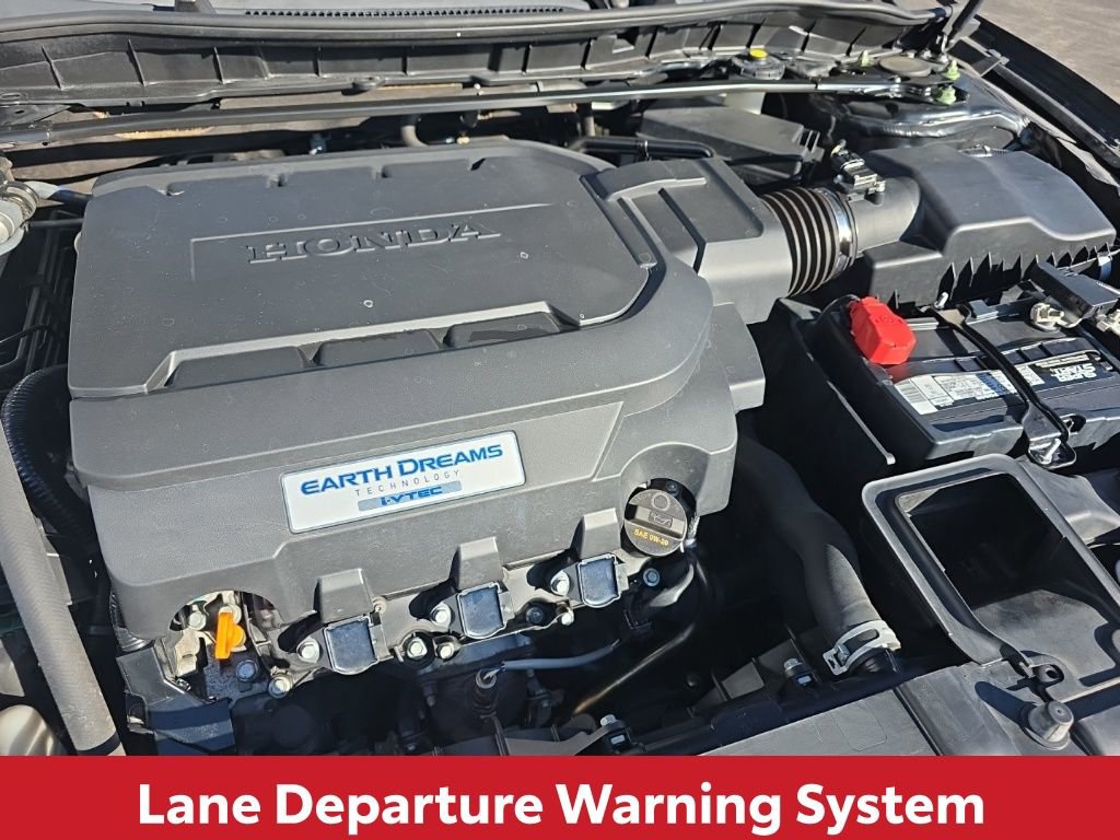 Used 2017 Honda Accord Touring image 12