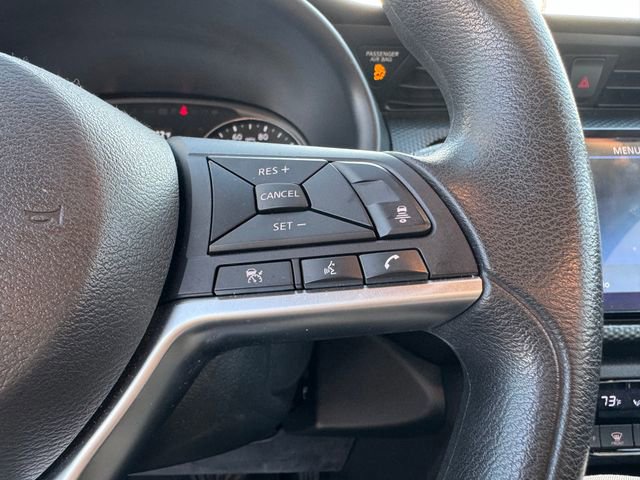 Used 2022 Nissan Kicks SV image 24