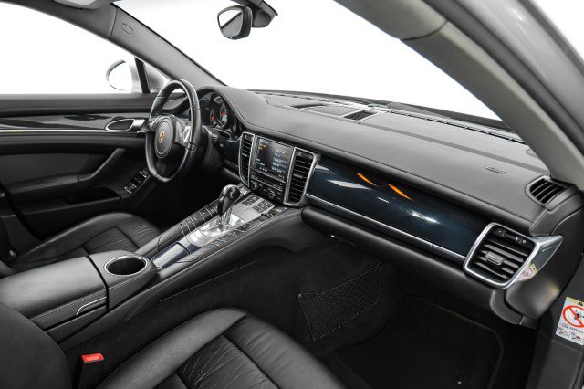 Used 2010 Porsche Panamera S image 10