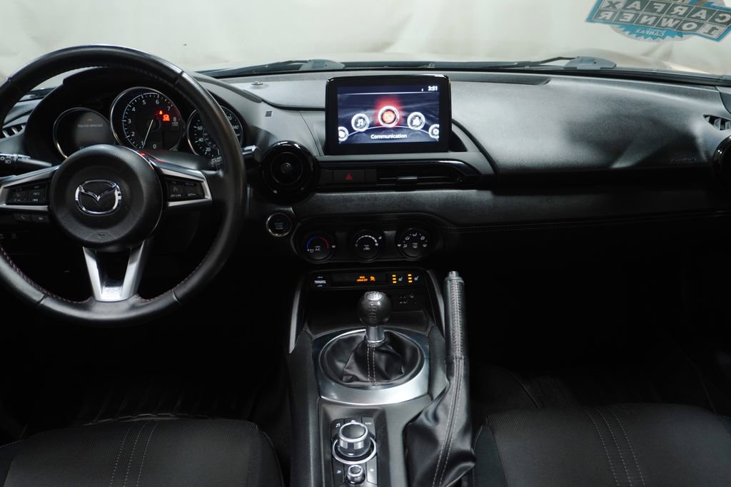 Used 2021 MAZDA MX-5 Miata RF Club image 14