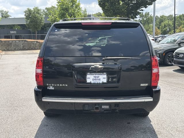 Used 2011 Chevrolet Suburban LTZ RWD image 6