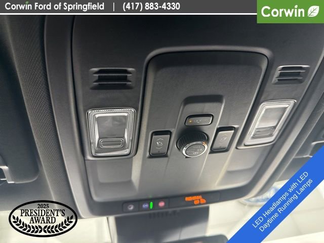 Used 2025 Chevrolet Tahoe LT w/ Comfort Package image 16