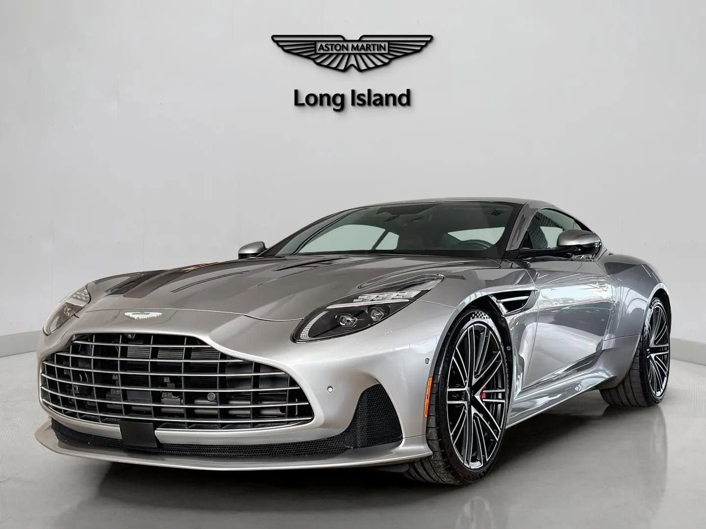 Used 2024 Aston Martin DB12 Coupe image 1