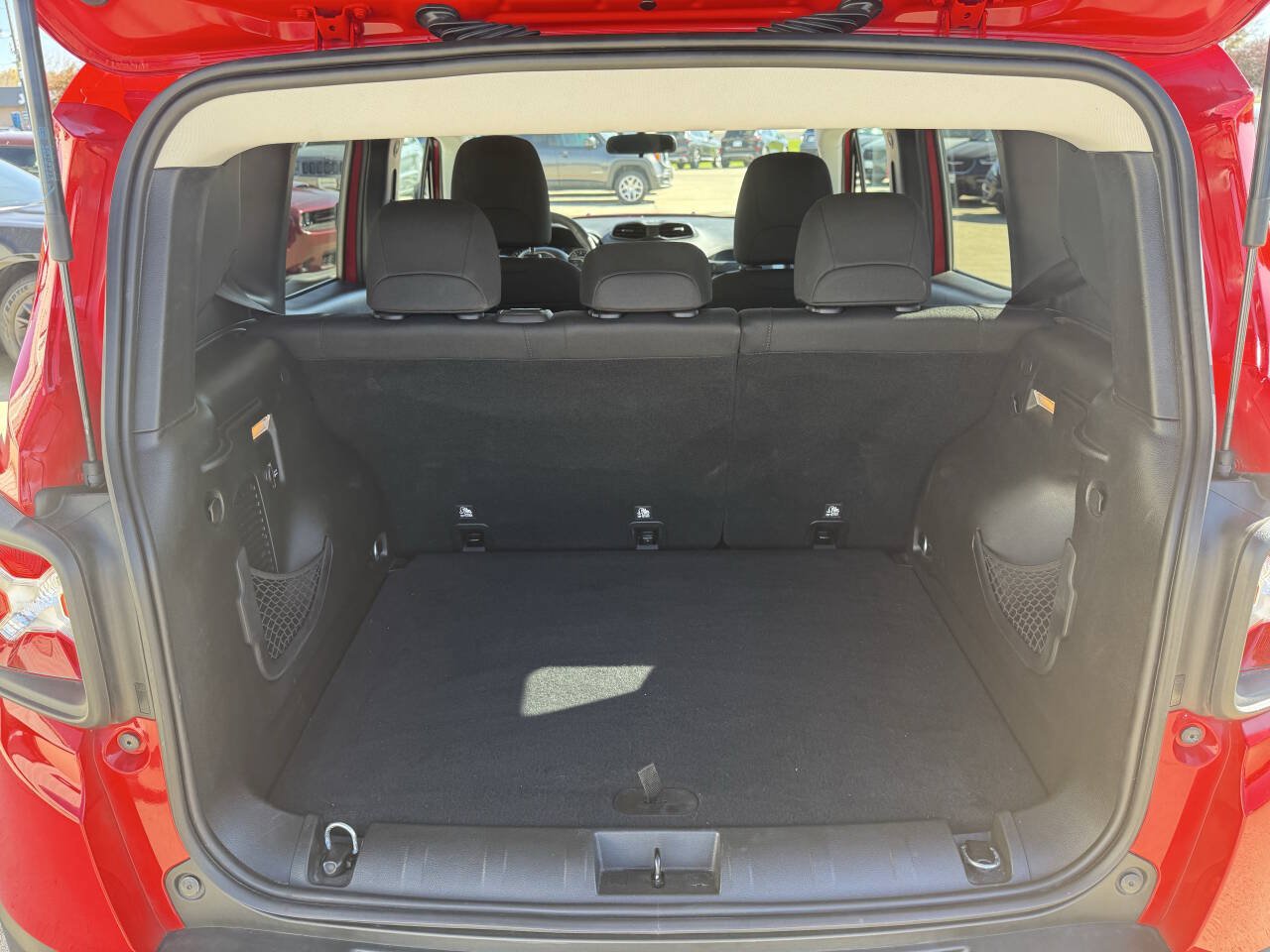 Used 2017 Jeep Renegade Sport w/ Power & Air Group AWD/4WD image 13