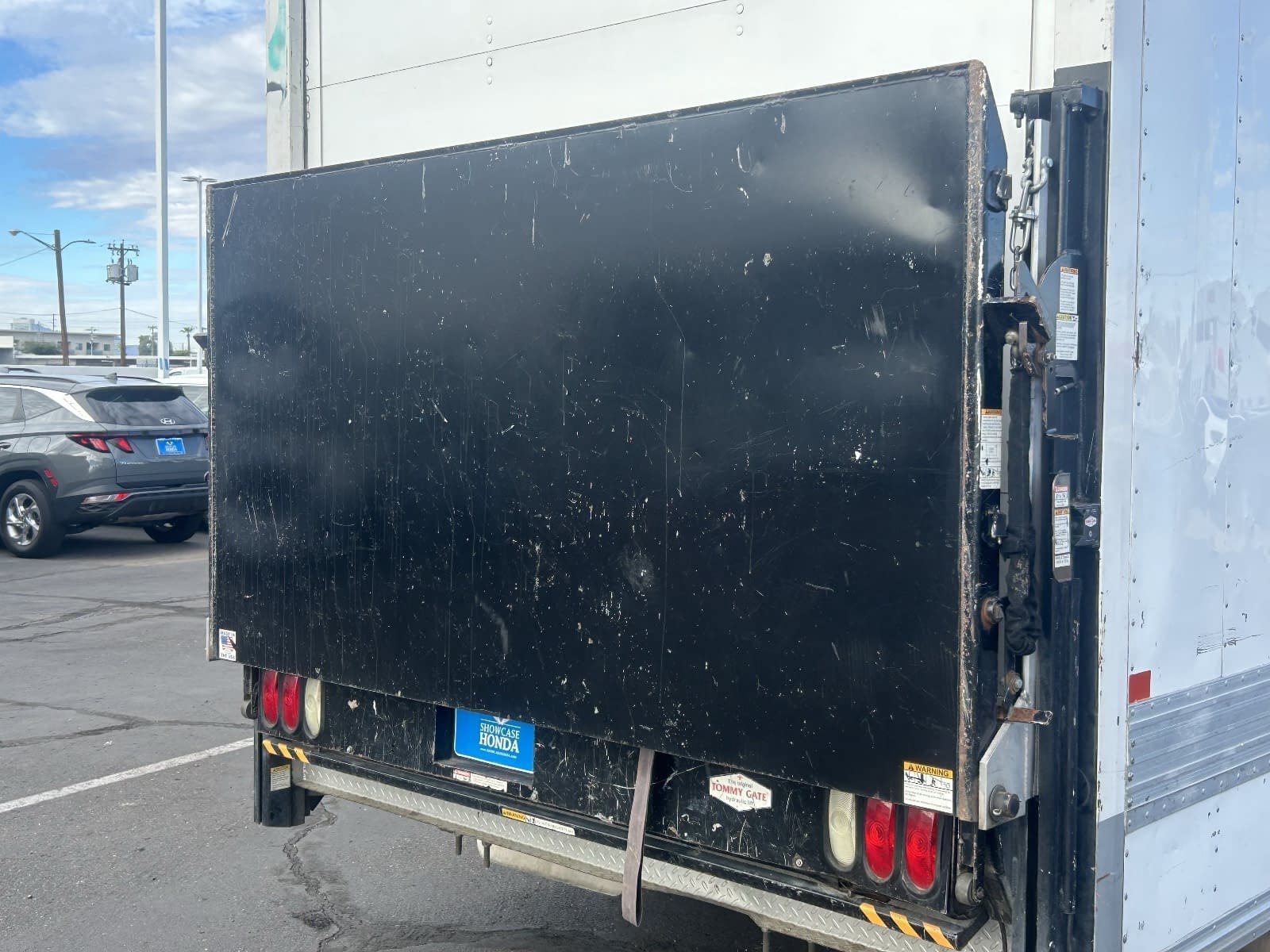 Used 2017 Ford E-350 and Econoline 350 Super Duty w/ Power Windows & Locks Group RWD image 17