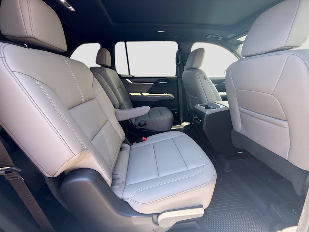 New 2026 GMC Acadia Elevation w/ Elevation Premium Package FWD image 30