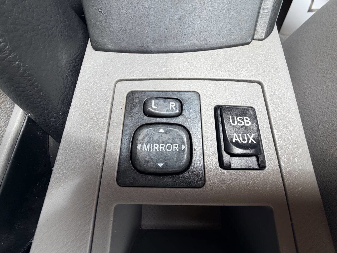 Used 2012 Toyota RAV4 4WD w/ Value Pkg image 53