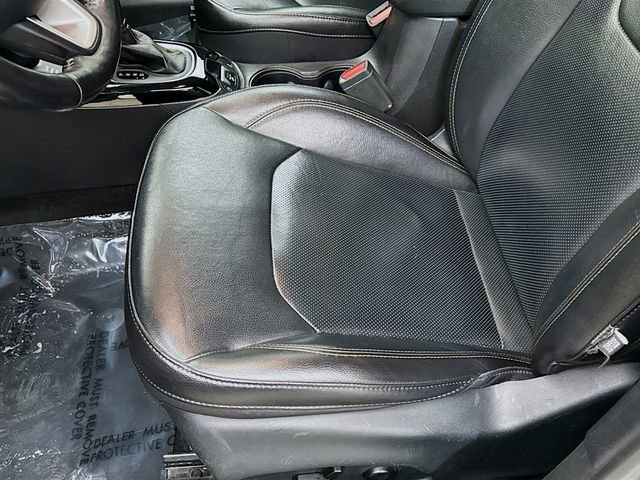 Used 2020 Jeep Compass Limited image 19