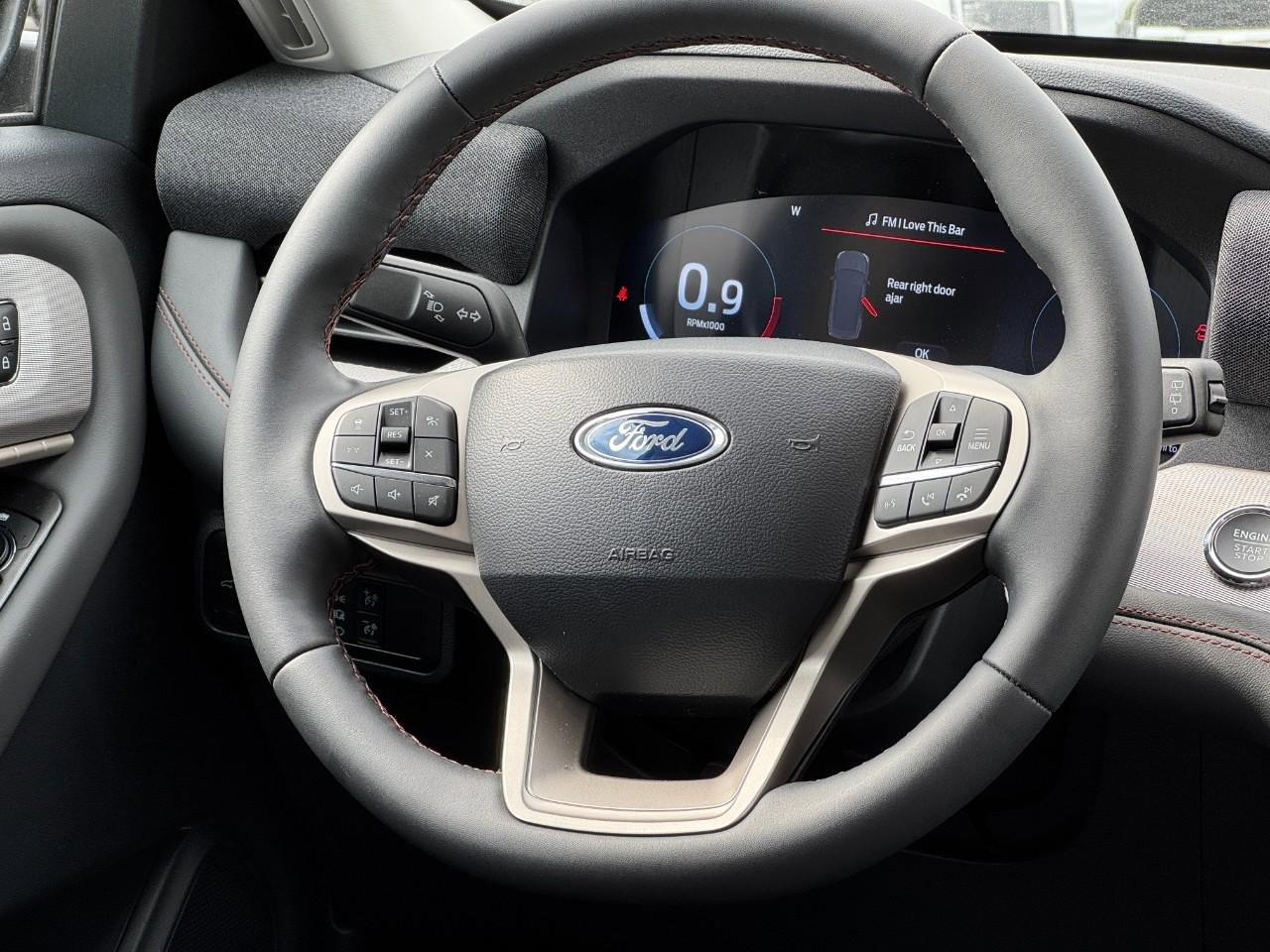 New 2026 Ford Explorer Active AWD/4WD image 9
