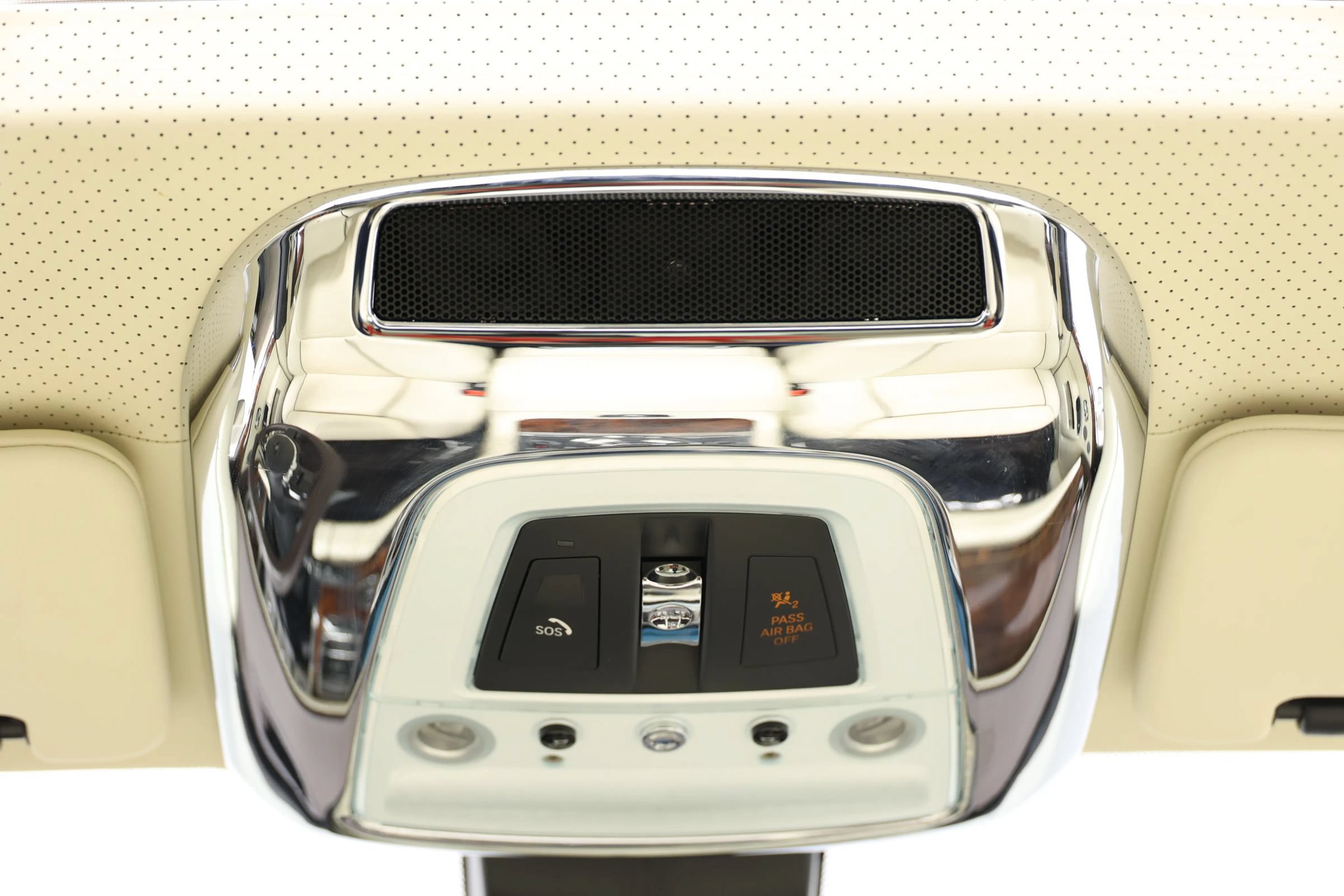 Used 2016 Rolls-Royce Ghost RWD image 51