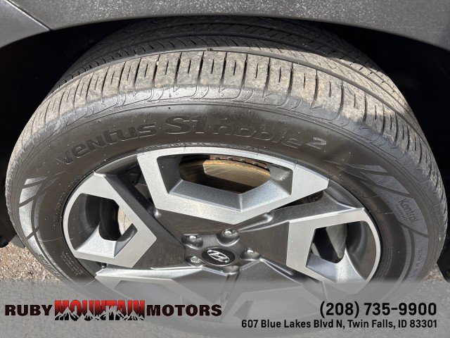 Used 2023 Hyundai Palisade Limited image 9