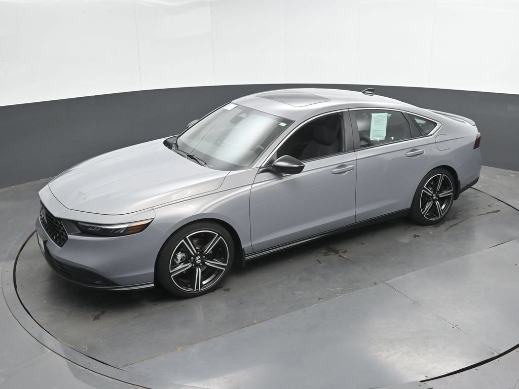 Used 2024 Honda Accord Sport image 28
