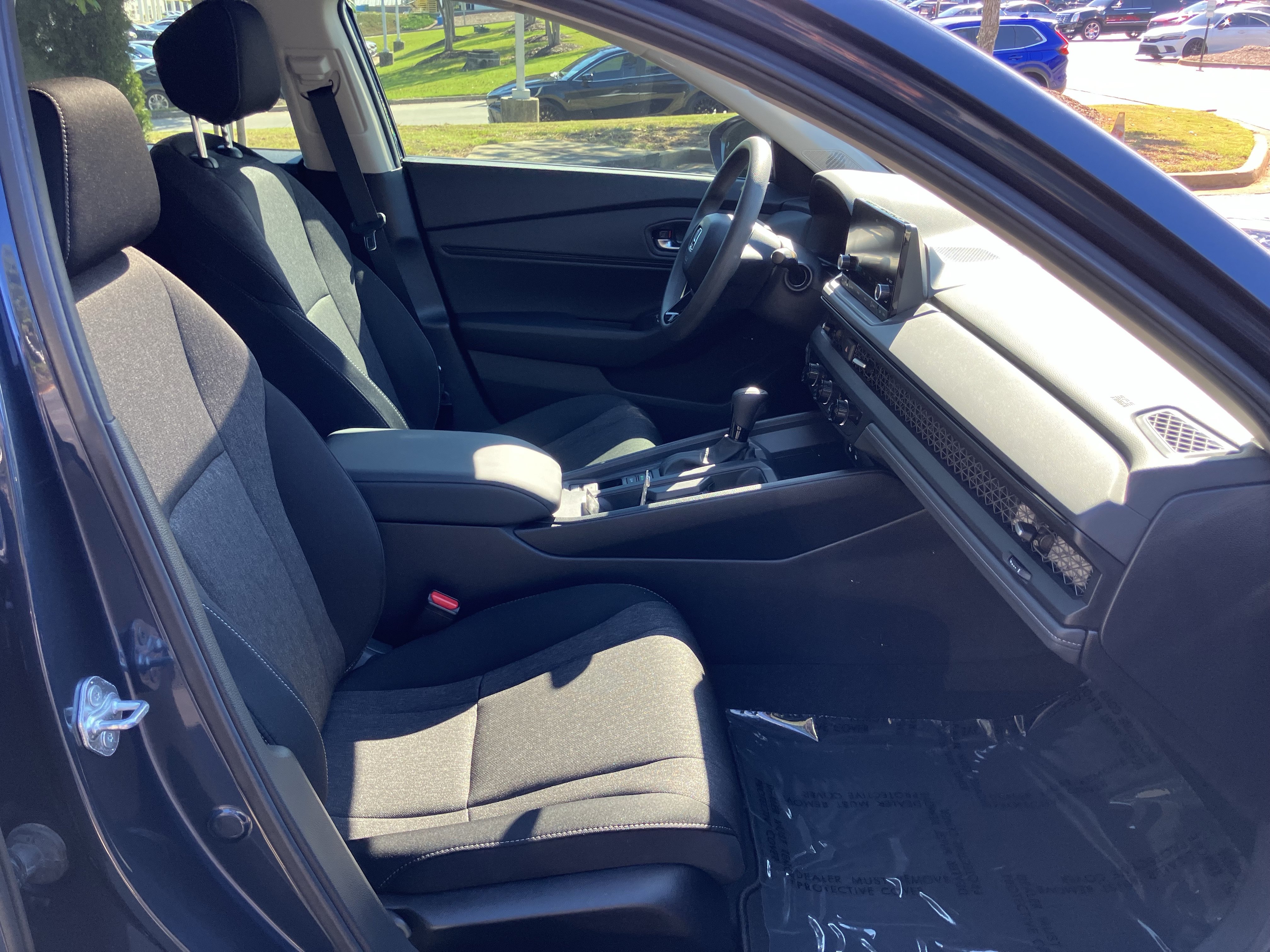 Certified 2024 Honda Accord EX image 35