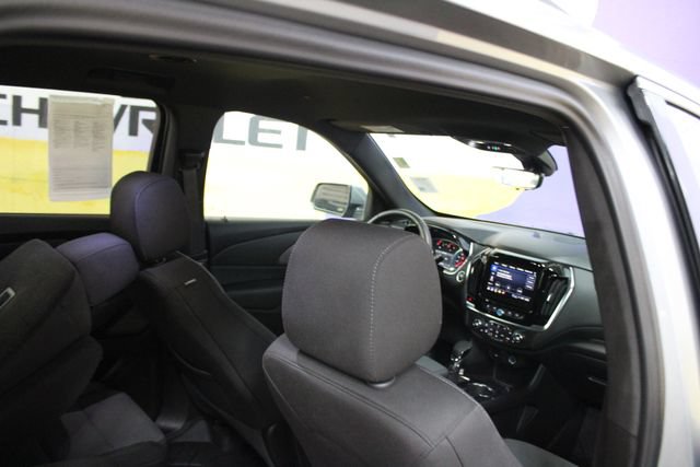 Used 2023 Chevrolet Traverse LT FWD image 10