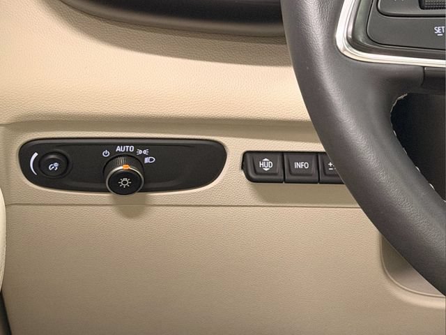Used 2023 Buick Envision Avenir AWD/4WD image 30