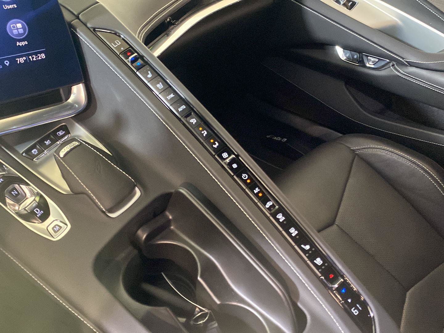 Certified 2020 Chevrolet Corvette Stingray Preferred Cpe w/ 2LT Preferred Equipment Group RWD image 51