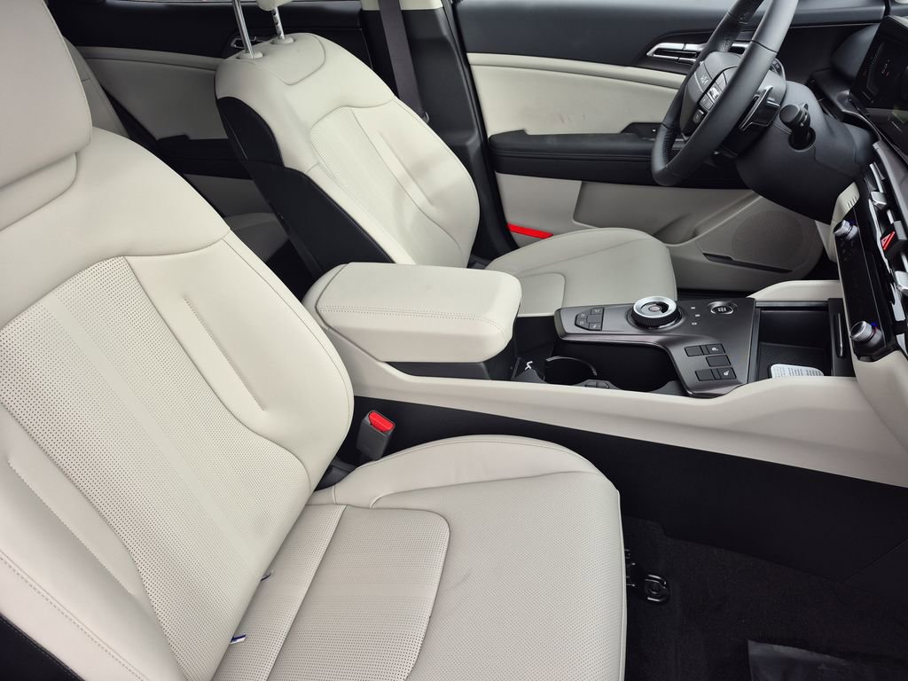 New 2026 Kia Sportage EX image 15