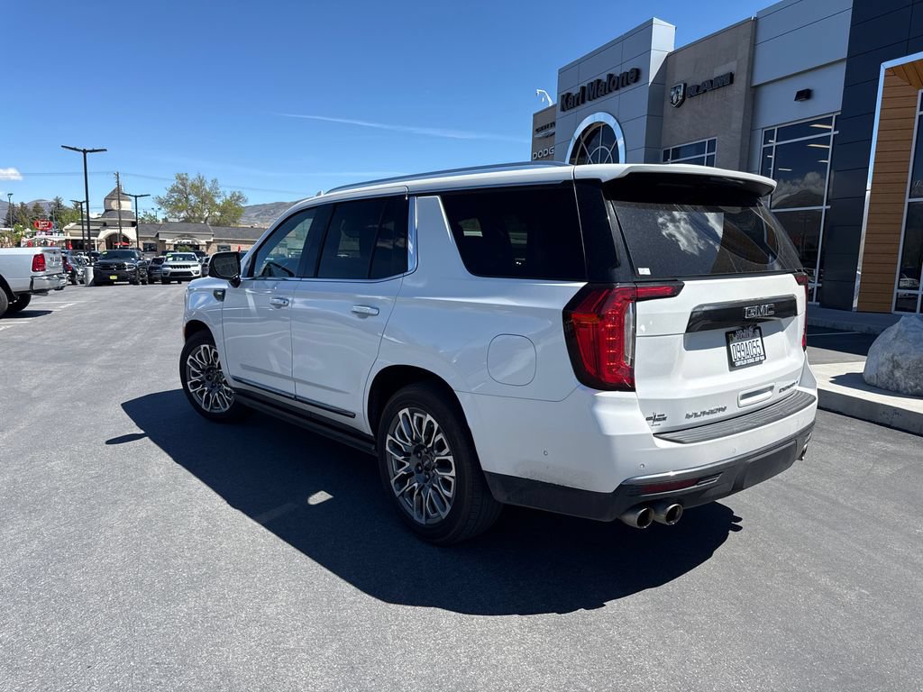 Used 2024 GMC Yukon Denali Ultimate AWD/4WD image 7