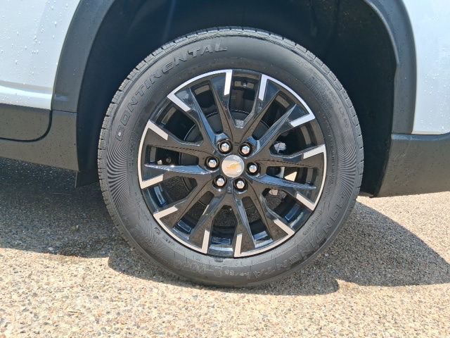 New 2026 Chevrolet Traverse LT w/ Sun and Wheel Package FWD image 26