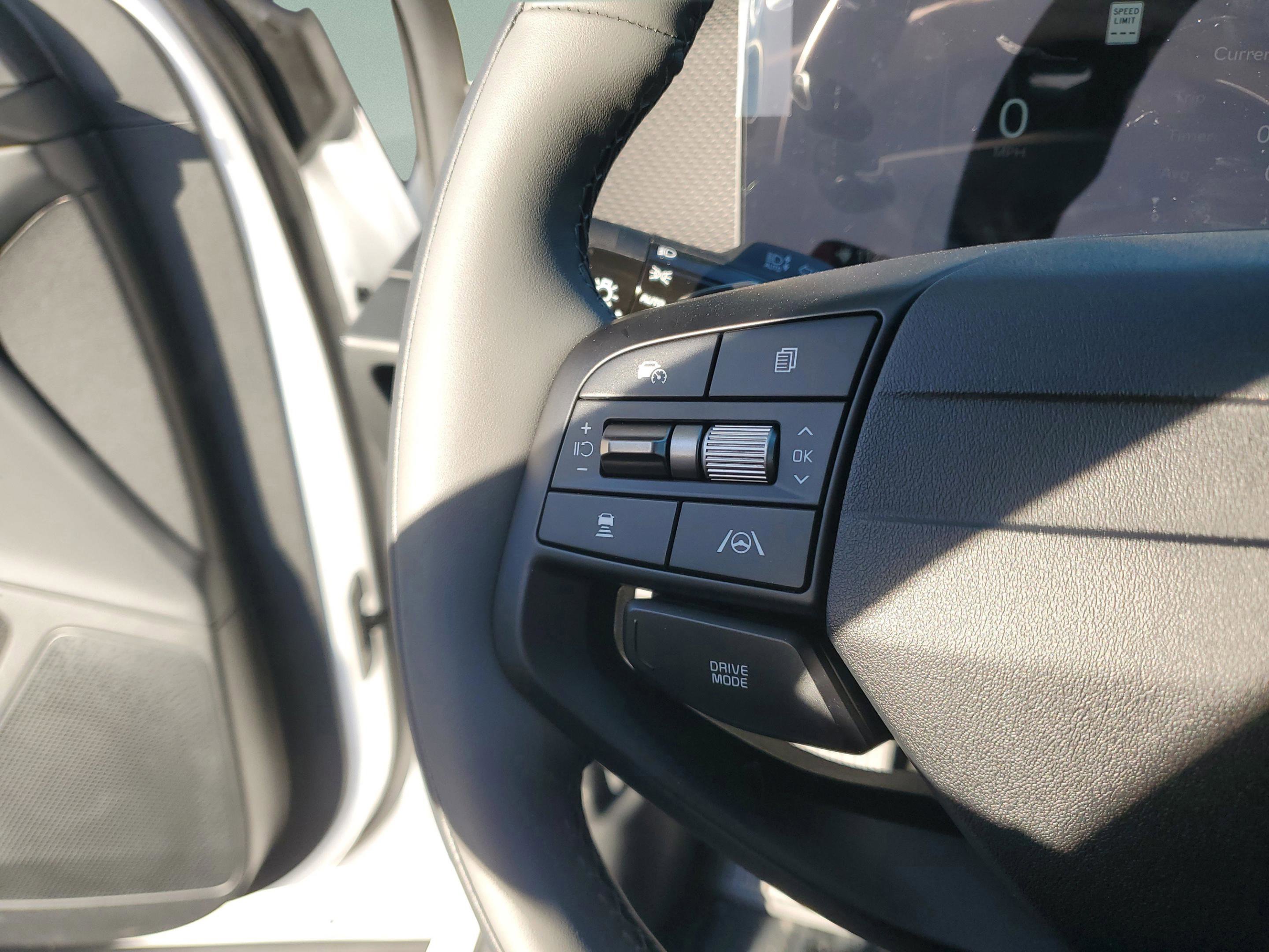 New 2025 Kia EV6 Wind image 8
