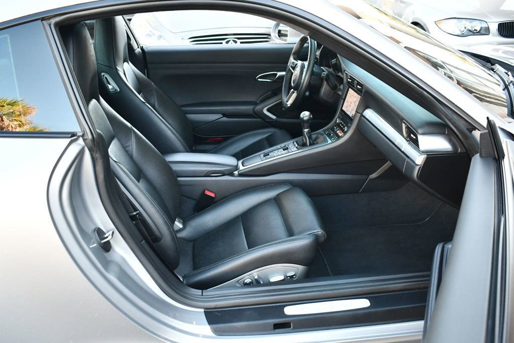 Used 2017 Porsche 911 Carrera image 48