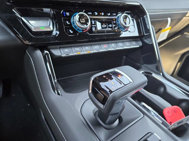 New 2026 GMC Sierra 2500 Denali w/ Technology Package AWD/4WD image 14