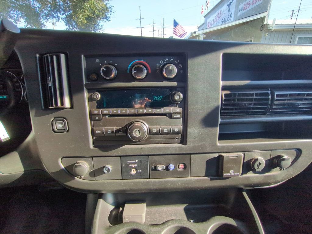 Used 2019 Chevrolet Express 2500 w/ Driver Convenience Package image 17