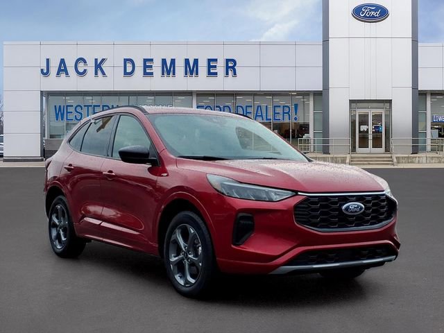 Certified 2024 Ford Escape ST-Line w/ Tech Pack #1 AWD/4WD image 1
