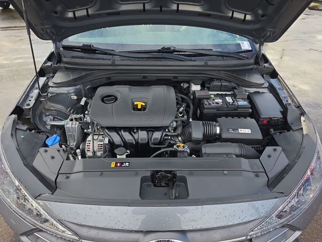 Used 2019 Hyundai Elantra SE image 31
