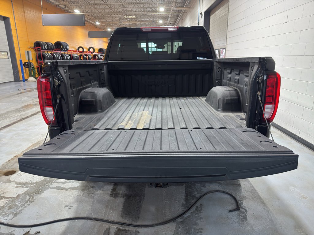 Used 2024 GMC Sierra 1500 Elevation w/ Elevation Premium Package image 23