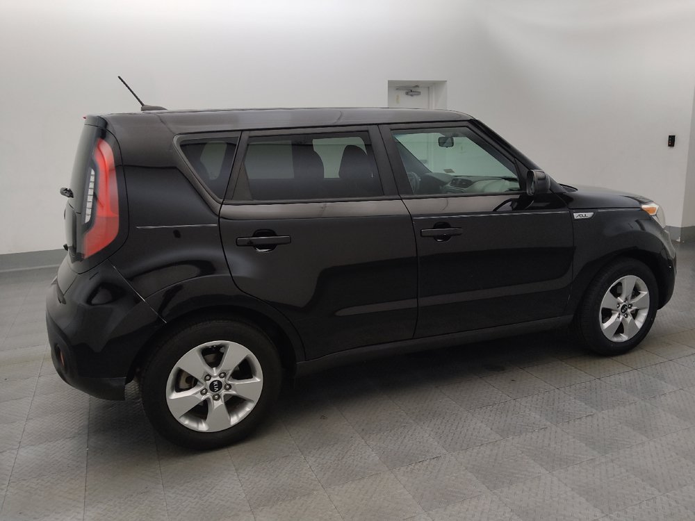 Used 2019 Kia Soul FWD image 10