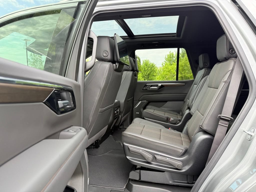 New 2026 Chevrolet Tahoe High Country AWD/4WD image 24