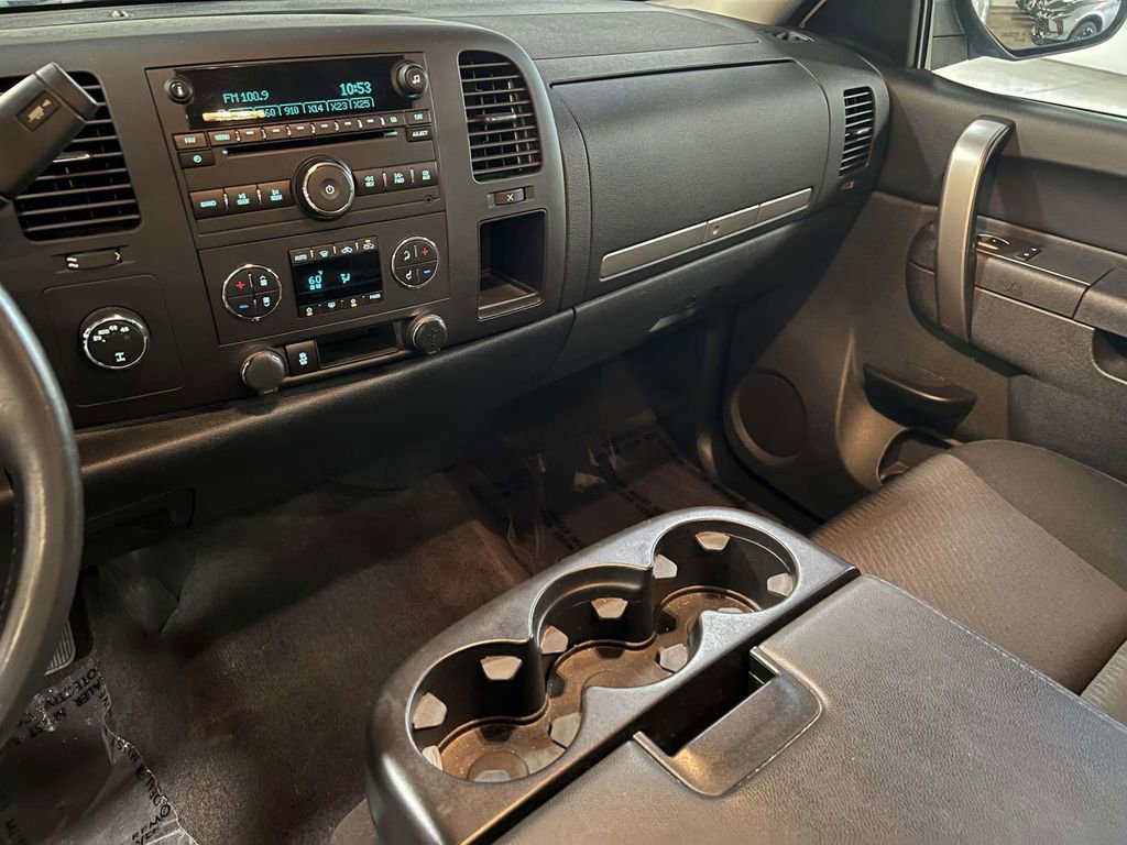 Used 2013 Chevrolet Silverado 1500 LT w/ All-Star Edition AWD/4WD image 20