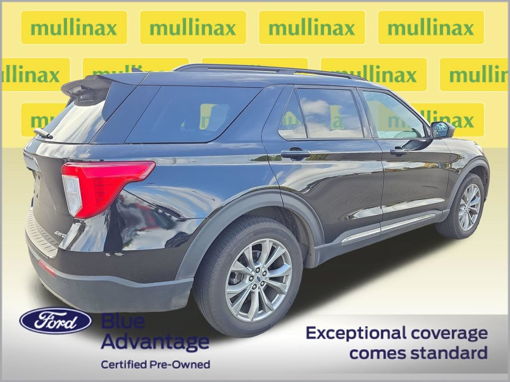 Used 2022 Ford Explorer XLT w/ Equipment Group 202A AWD/4WD image 3