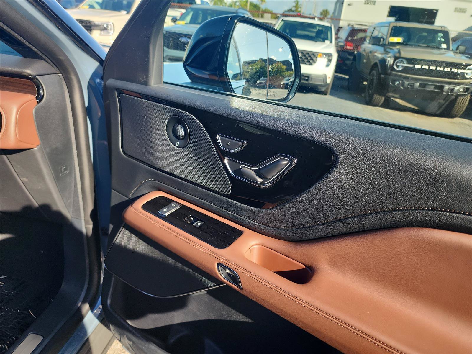 New 2026 Lincoln Aviator Reserve RWD image 28