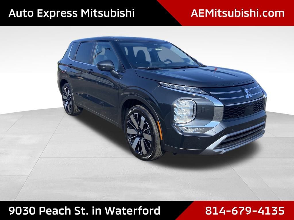 New 2025 Mitsubishi Outlander SE image 1