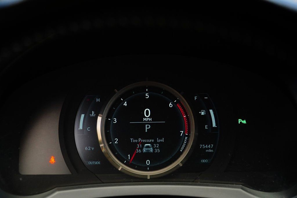 Used 2017 Lexus RC 200t image 15