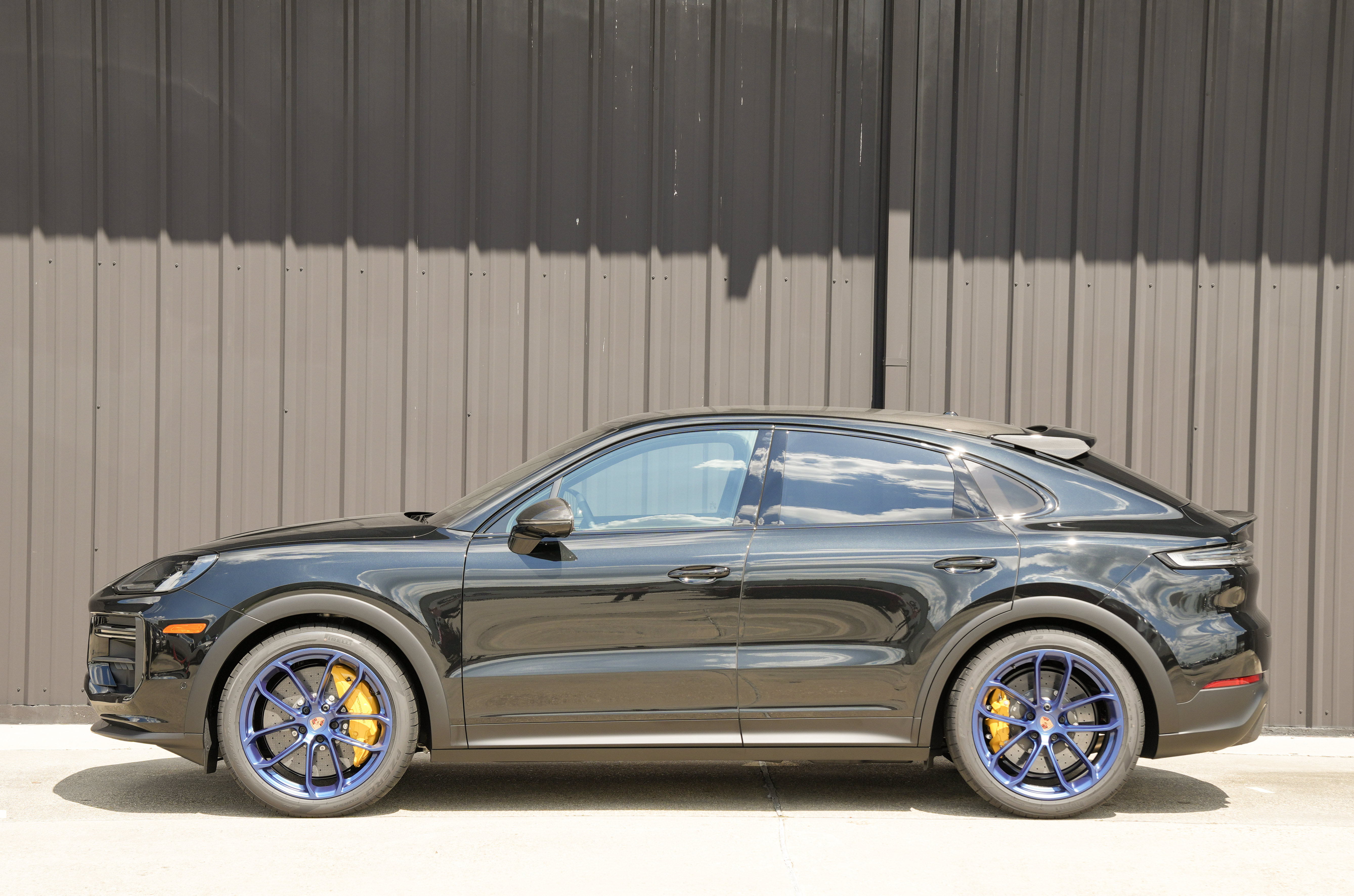 New 2026 Porsche Cayenne Turbo GT AWD/4WD image 2