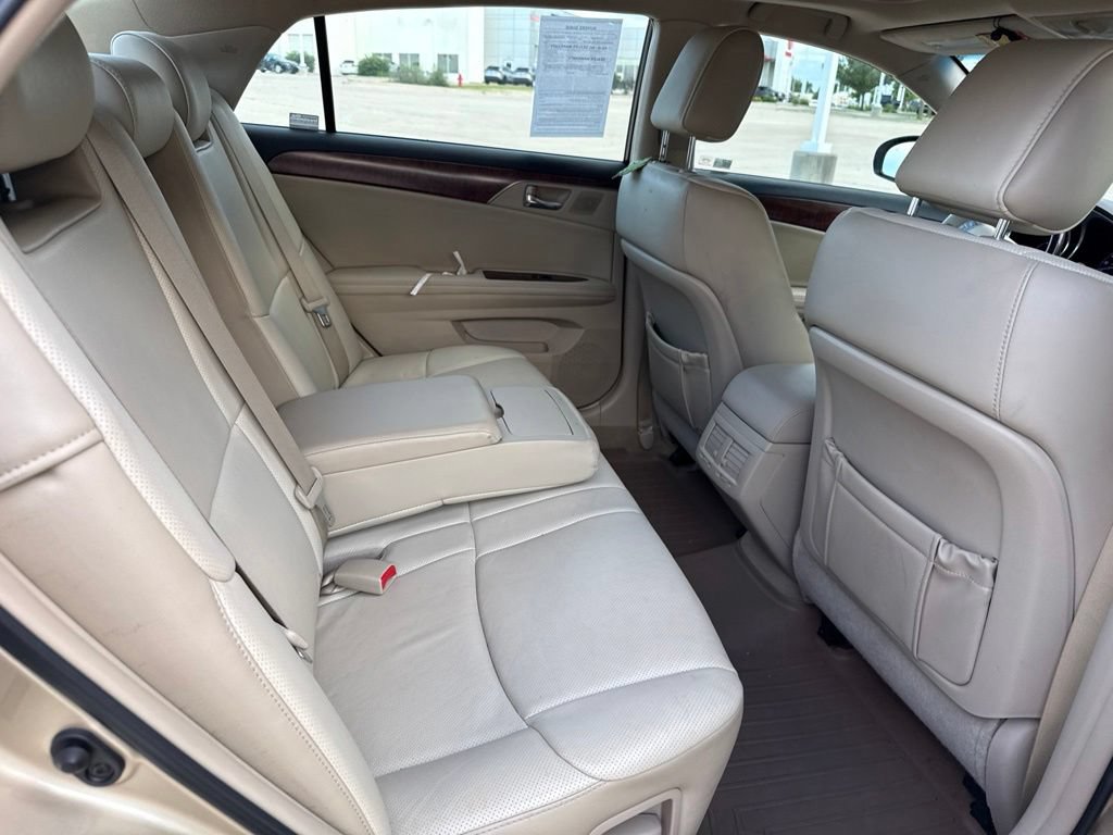 Used 2011 Toyota Avalon Limited FWD image 15